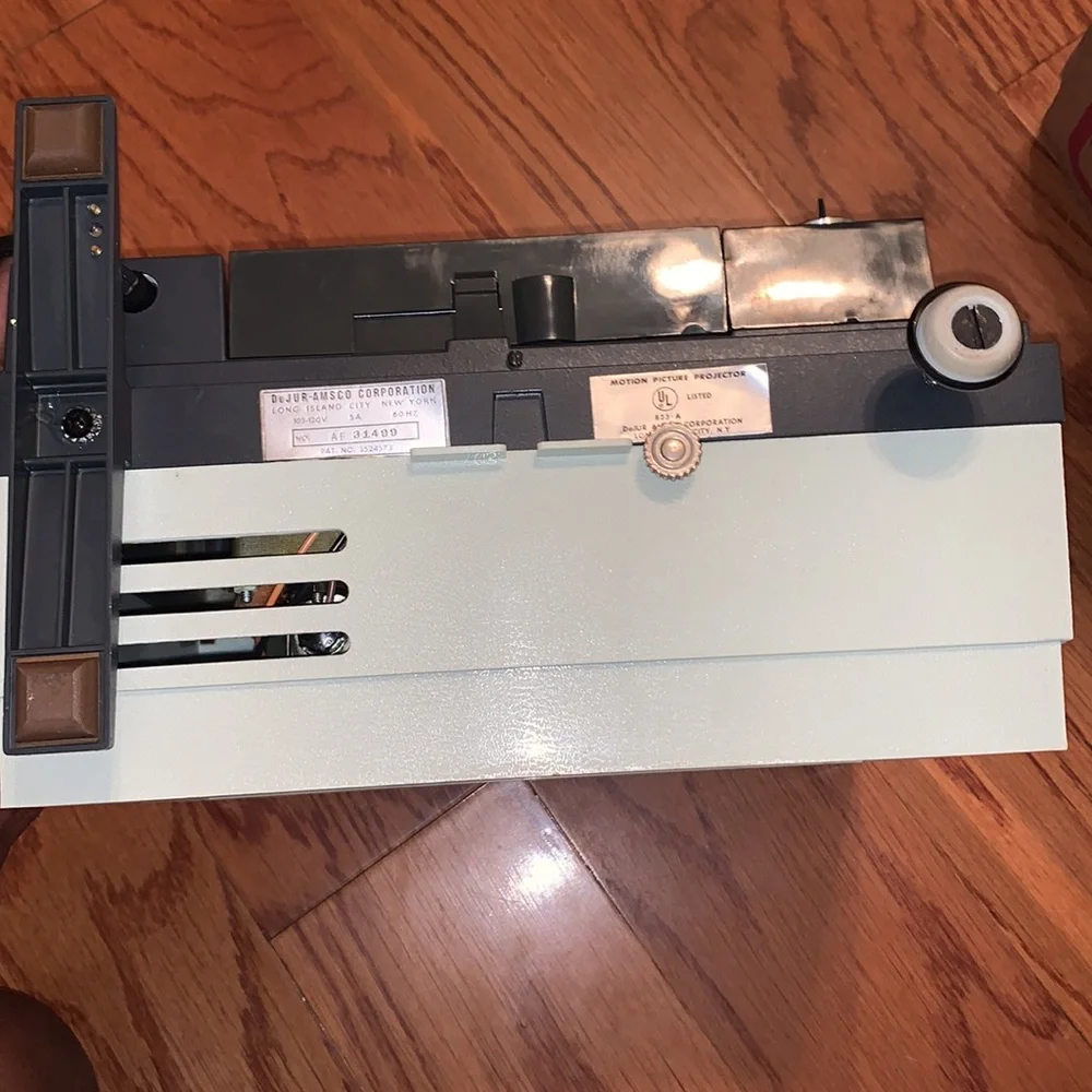 DeJur Dual 8mm movie projector